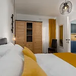Strandnahes, Modernes Apartment Mit Privater Terrasse, Grill - Nur 250 Meter Zum Strand