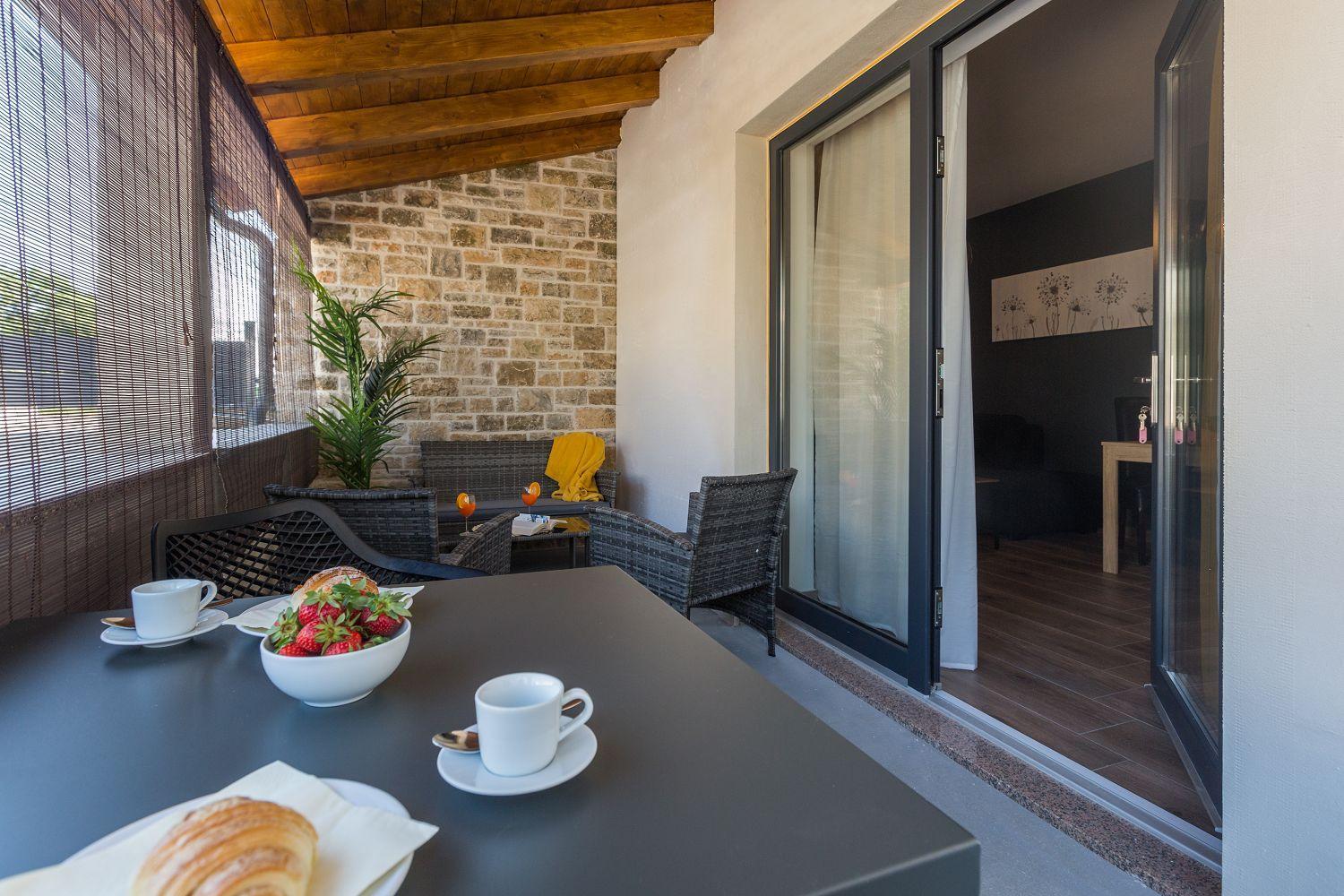 Apartment Strandnahes, Modernes Mit Privater Terrasse, Grill - Nur 250 Meter Zum *